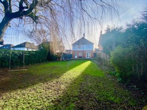 Photo 22- click for photo gallery